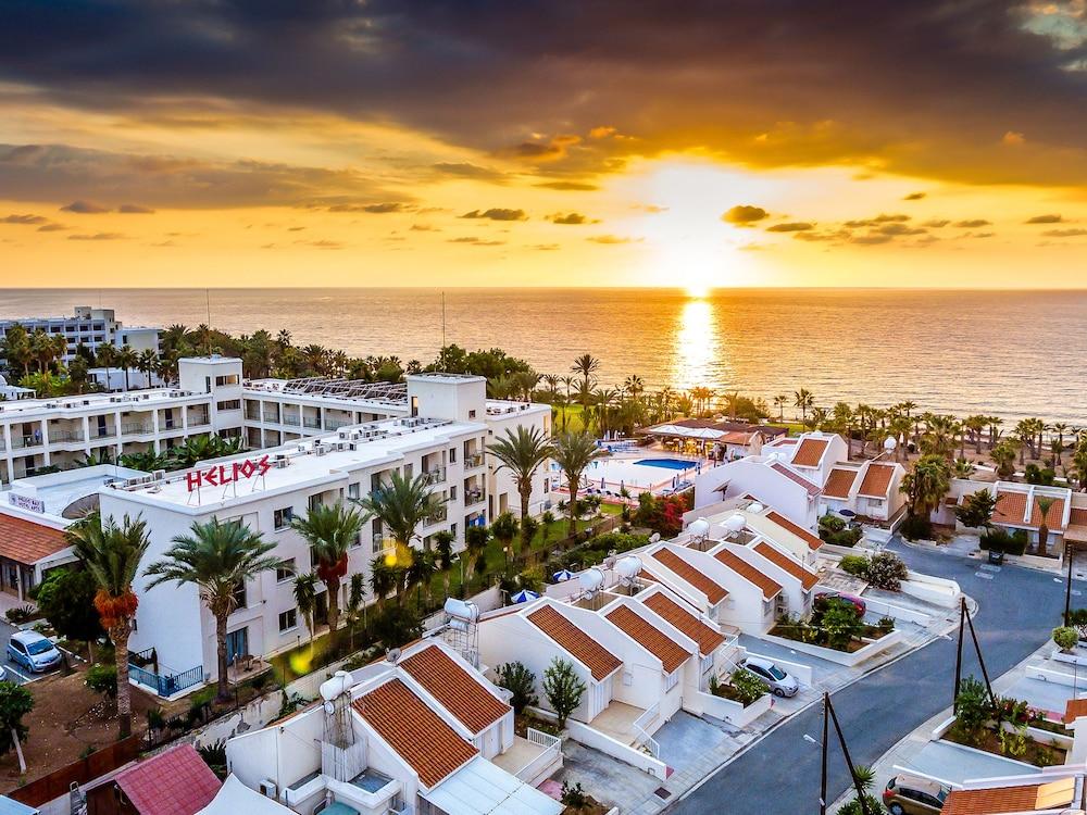 Helios 2 Lägenhet Paphos Exteriör bild